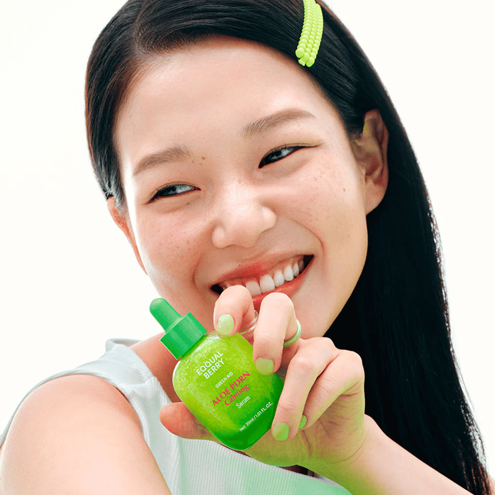 Malli pitää EQQUALBERRY Aloe PDRN Calming Serum – rauhoittava seerumi herkälle iholle aloe veran ja PDRN kanssa, joka vahvistaa ihon suojakerrosta.