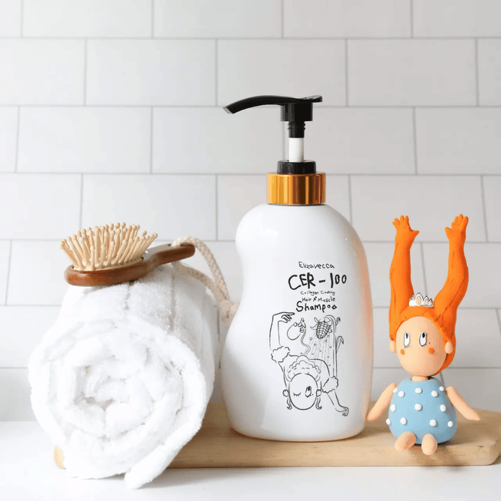 Elizavecca CER-100 Collagen Coating Hair A+ Muscle Shampoo – vahvistava kollageenishampoo kuiville ja vaurioituneille hiuksille kylpyhuoneympäristössä