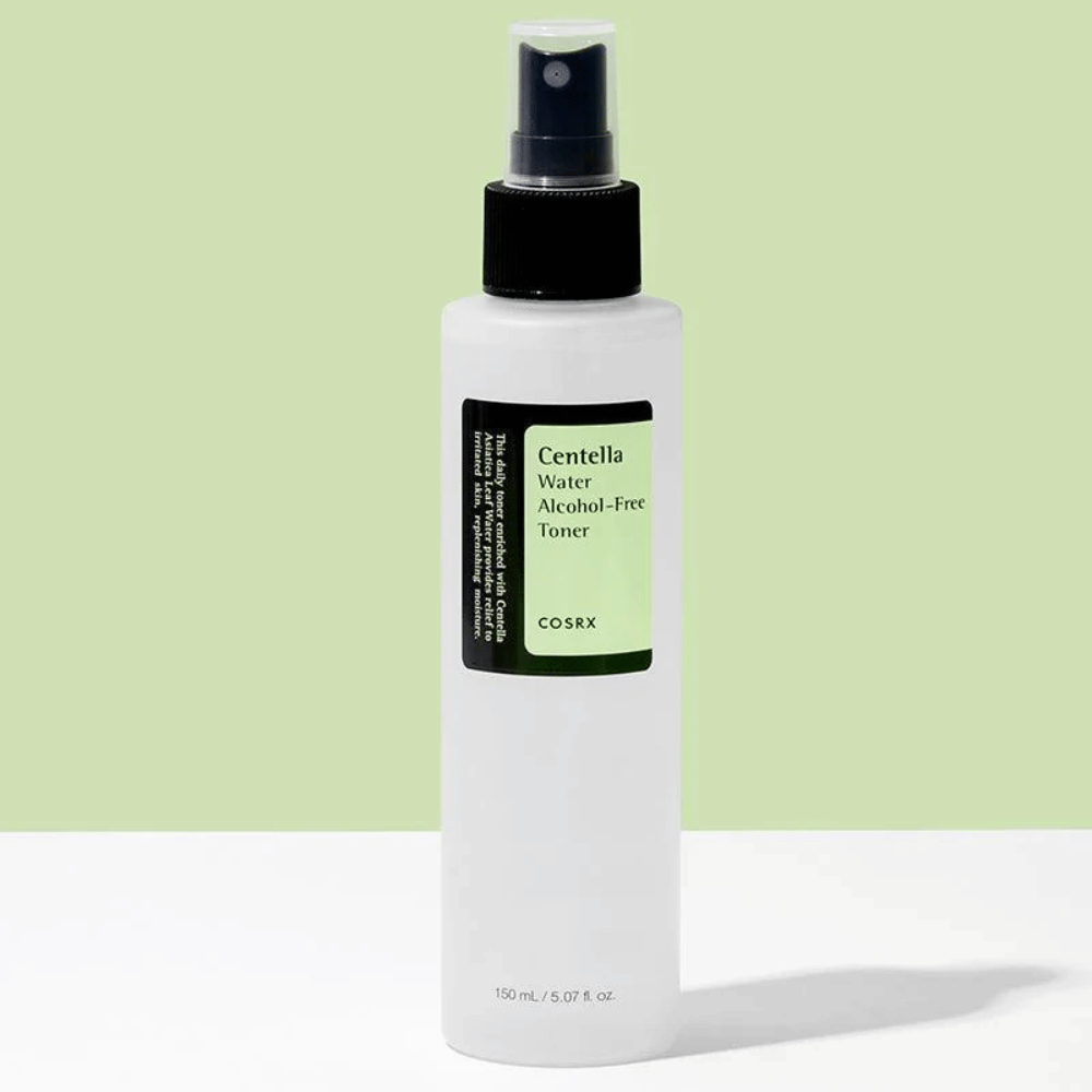 COSRX Centella Water Alcohol-Free Toner laatikolla 150 ml kosteuttava ja alkoholiton kasvovesi tasapainoiselle iholle