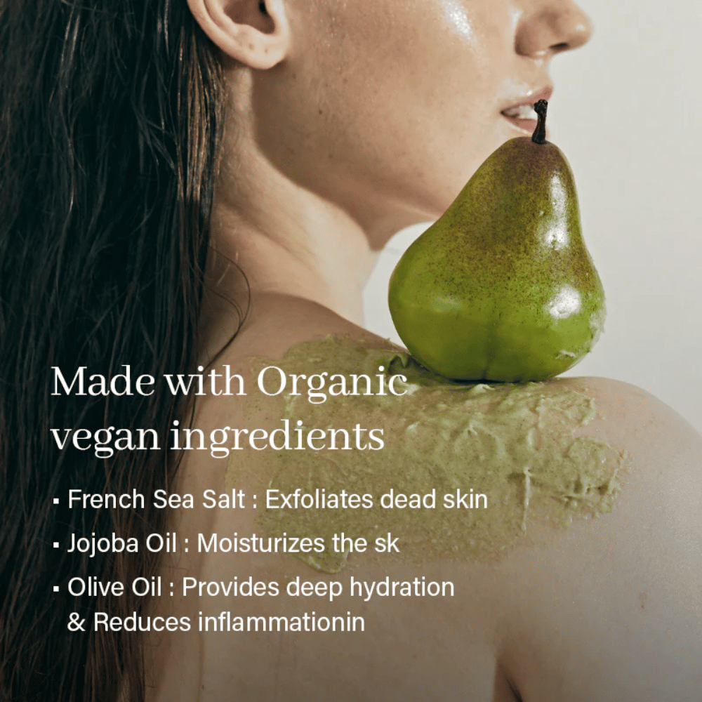 Malli, jolla on vartalokuorinta levitettynä olkapäälle ja selkään, Arencia body scrub luonnollisilla ainesosilla ja hedelmäuutteilla.