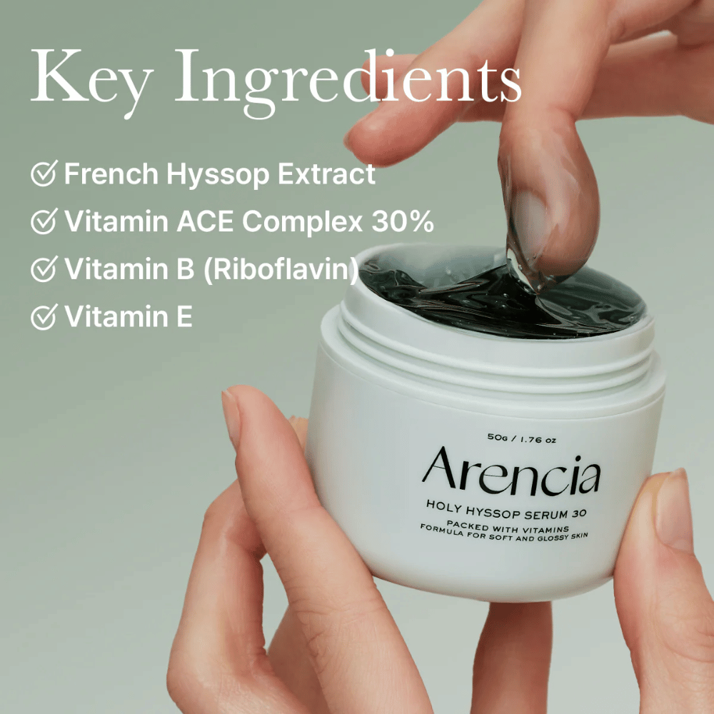 Lähikuva Arencia Holy Hyssop Serum 30 – uusi koostumus, jossa on ranskalaista isoppia, vitamiini ACE-kompleksi ja vitamiini B & E säteilevälle iholle.