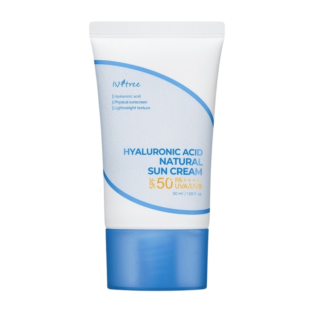Isntree Hyaluronic Acid Natural Sun Cream SPF50+ PA++++:lla suojaa UVA/UVB-säteilyltä, kosteuttaa hyaluronihapolla ja sopii herkälle iholle kevyen, fysikaalisen ja ei-komedogeenisen koostumuksensa ansiosta.