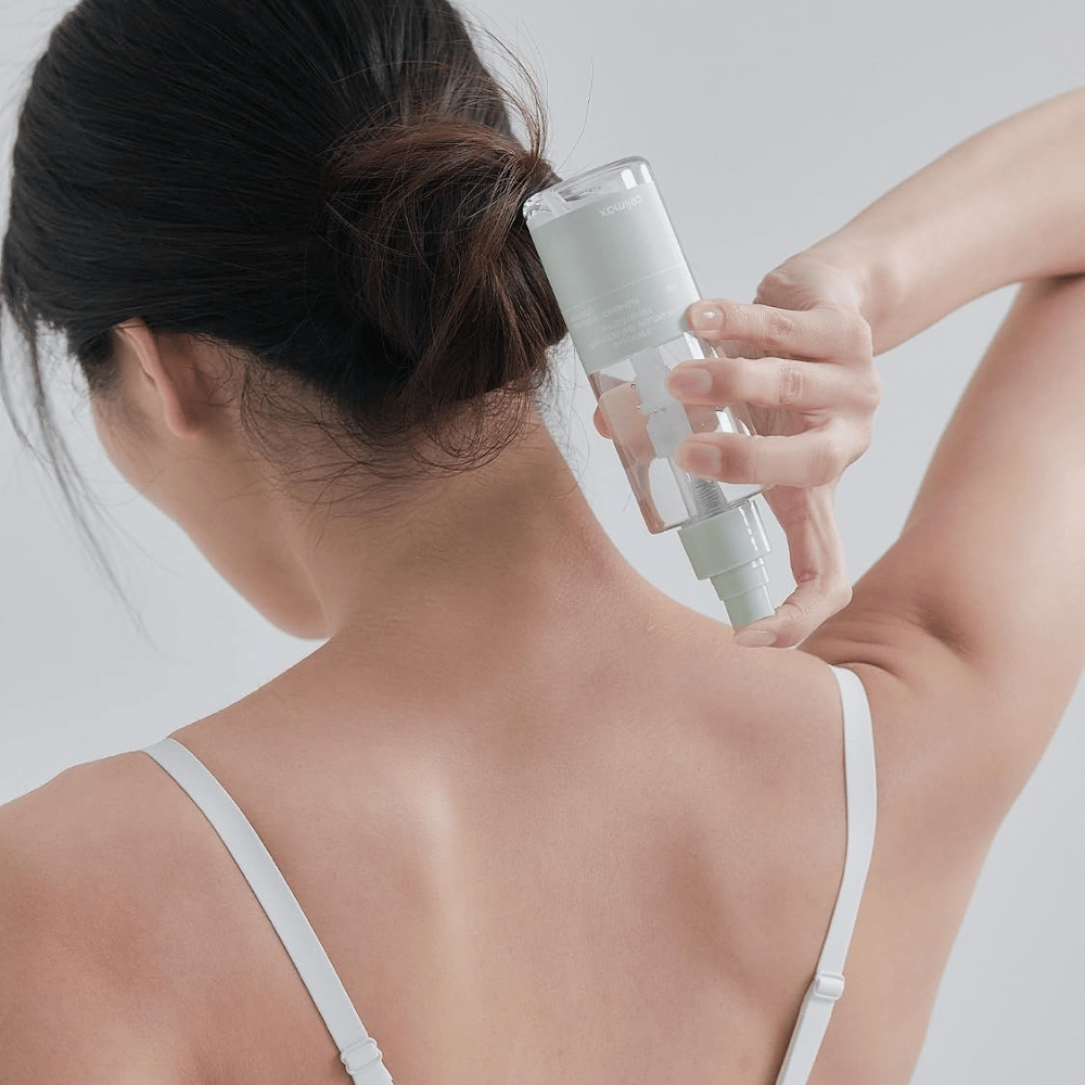 celimax Ji Woo Gae Heartleaf BHA Body Mist levitetään selkään ja niskaan