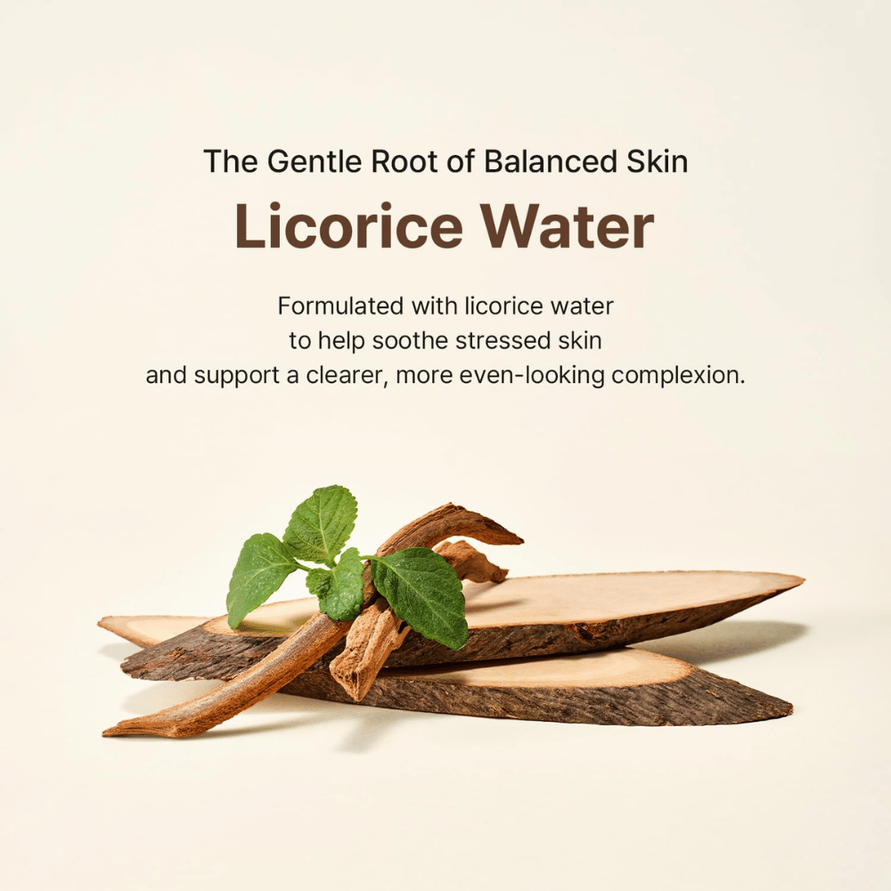 Lakritsinjuuri ja vihreät lehdet havainnollistavat tuotteen Acwell Licorice pH Balancing Essence Mist pääainesosaa. Lakritsivesi auttaa rauhoittamaan stressaantunutta ihoa ja edistää tasaisempaa ihonsävyä.