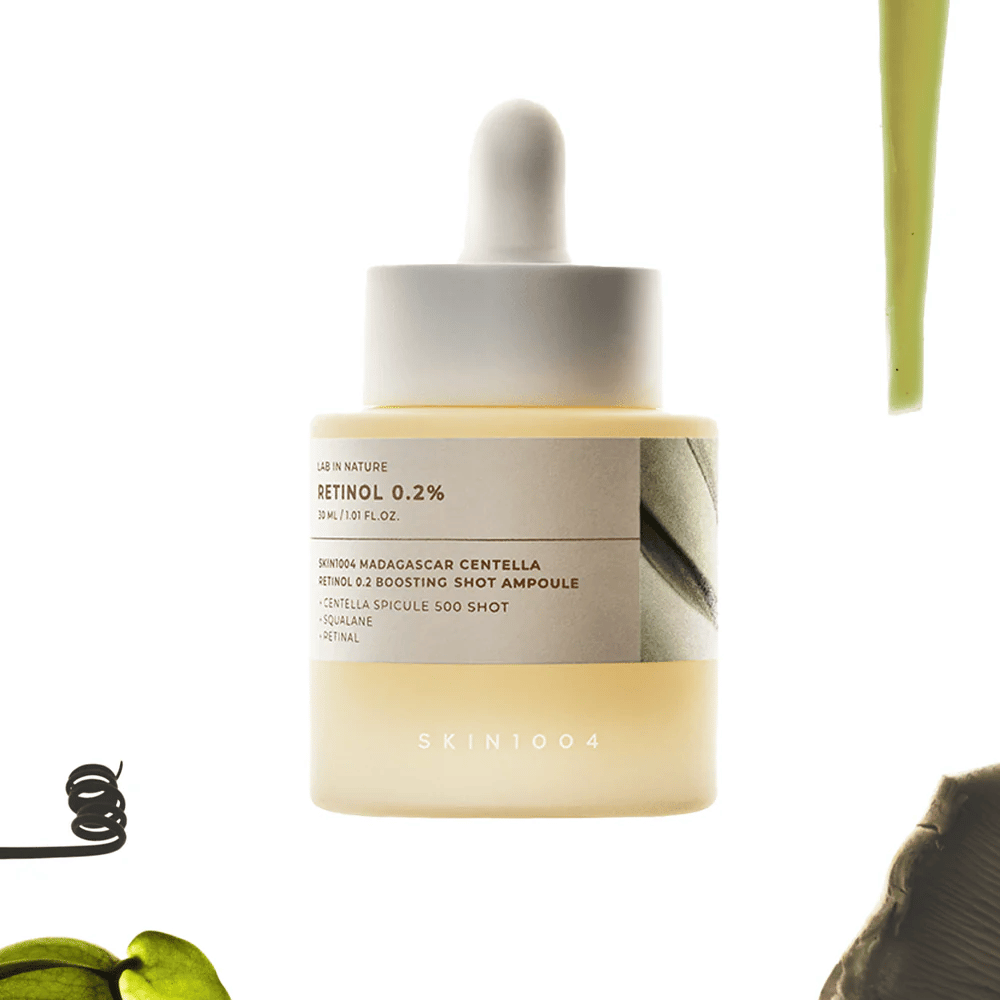 SKIN1004 Madagascar Centella Retinol 0.2 Boosting Shot Ampoule – korealainen retinoliseerumi, jossa 0,2 % retinolia ja centella asiaticaa parantamaan ihon rakennetta, kimmoisuutta ja tasaisempaa ihonsävyä.