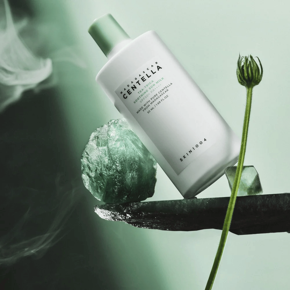 SKIN1004 Madagascar Centella Tea-Trica Soothing Sun Milk SPF50+ PA++++ Centella Asiaticalla herkälle iholle