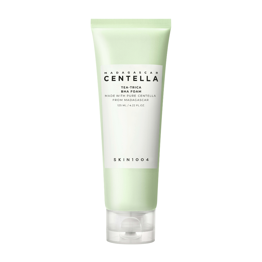 Tuote "Madagascar Centella Tea-trica BHA Foam" esitetään vihreässä ja valkoisessa tuubissa. Se on suunniteltu puhdistamaan ihoa ja sisältää puhdasta Centellaa Madagaskarilta. Tilavuus on 125 ml.