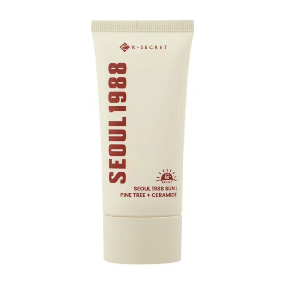 SEOUL 1988 Sun Cream yhdistää männynkuoren ja keramidien voiman suojatakseen ihoa auringolta (SPF50+ PA++++) samalla kun se kosteuttaa ja vahvistaa ihon suojakerrosta.