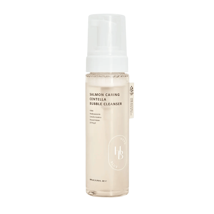Heveblue Salmon Caring Centella Bubble Cleanser kasvojen puhdistus – korealainen puhdistusvaahto, jossa on Centella Asiaticaa ja PDRN, jotka auttavat puhdistamaan ihohuokosia, rauhoittamaan ihoa ja kosteuttamaan.