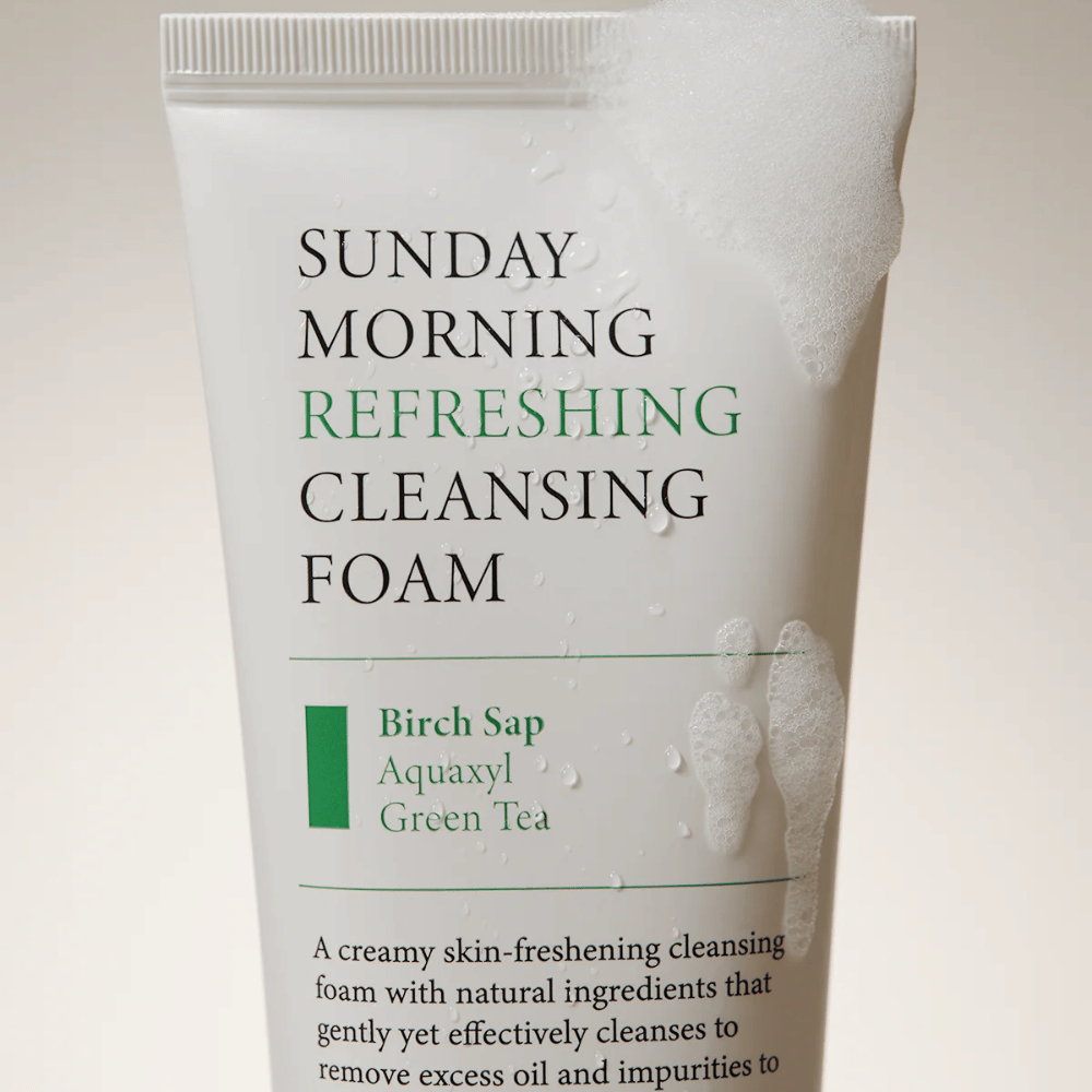 AXIS-Y Sunday Morning Refreshing Cleansing Foam koivunmahlalla, Aquaxylilla ja vihreällä teellä