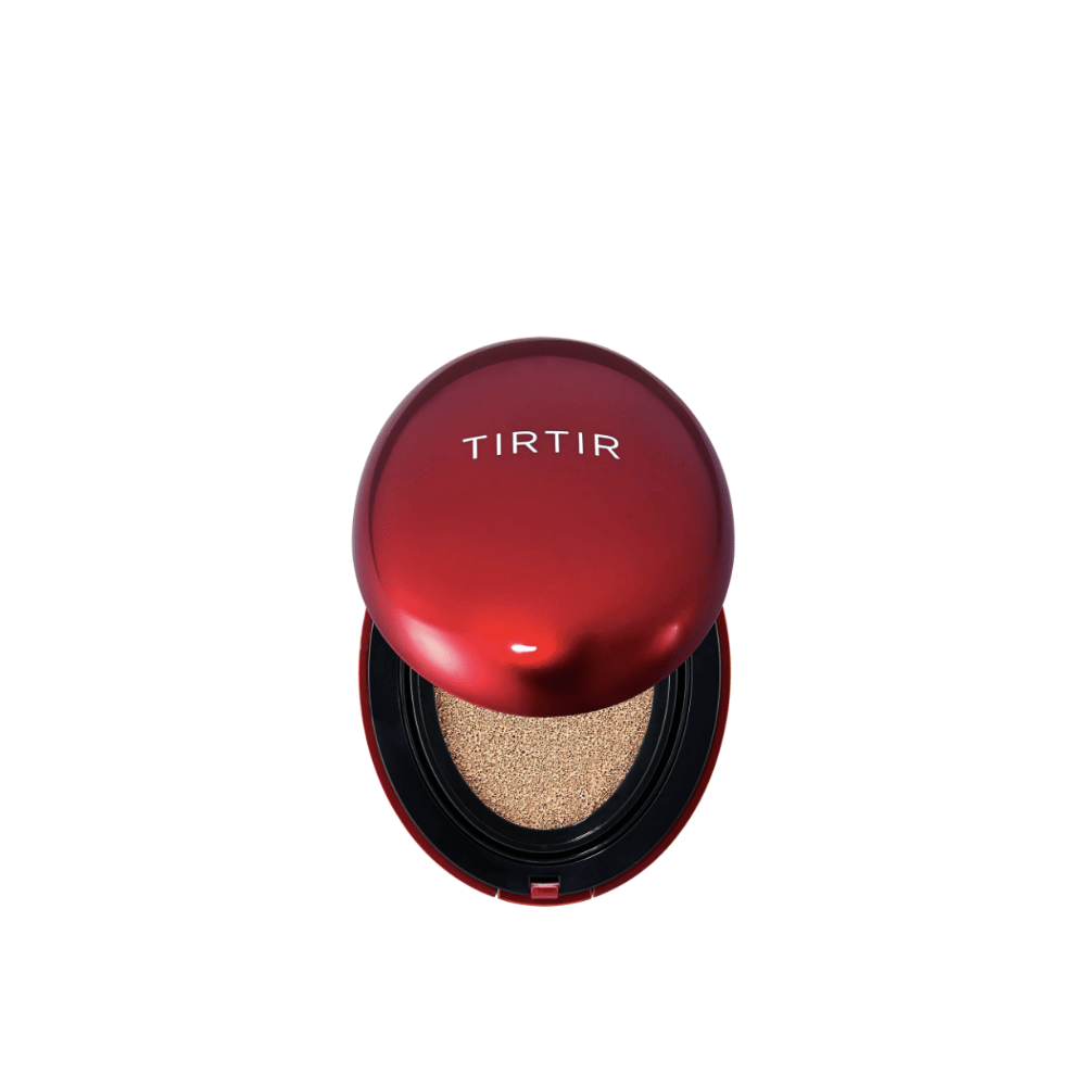 Tämä on kuva TIRTIRin Mask Fit Red Cushion. Tyylikäs ja elegantti cushion foundation, joka antaa tasaisen peiton ja säteilevän lopputuloksen.