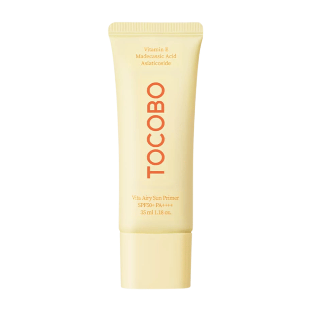 TOCOBO Vita Airy Sun Primer yhdistää SPF50+:n ja pohjustustoiminnon. Sisältää E-vitamiinia ja madecassosidea rauhoittamaan, suojaamaan ja antamaan tasaisen pinnan.
