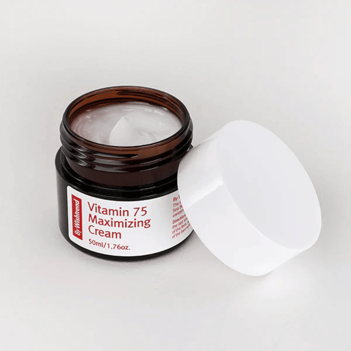 By Wishtrend Vitamin 75 Maximizing Cream tyrniä sisältävä kasvovoide, joka kosteuttaa ihoa sekä antaa tasaisemman ihonsävyn ja luonnollisen hehkun.