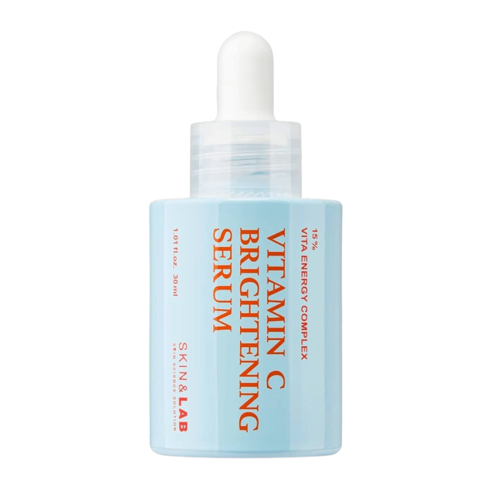 Skin&Lab Vitamin C Brightening Serum 15% Vita Energy Complexilla tasoittaa ihon sävyä ja vähentää tummia läiskiä. Se kosteuttaa, antaa iholle hehkua ja parantaa rakennetta, mikä tekee siitä täydellisen säteilevään ja terveeseen ulkonäköön.