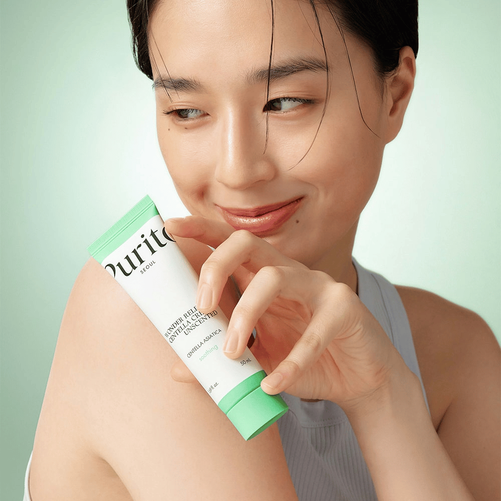 Purito Wonder Releaf Centella Cream Unscented on rauhoittava ja kosteuttava voide, joka on rikastettu Centella Asiatica -uutteella. Tämä hajusteeton koostumus auttaa rauhoittamaan ärtynyttä ihoa, kosteuttamaan ja vahvistamaan ihon suojamuuria ilman ärsytystä. Täydellinen herkälle iholle.